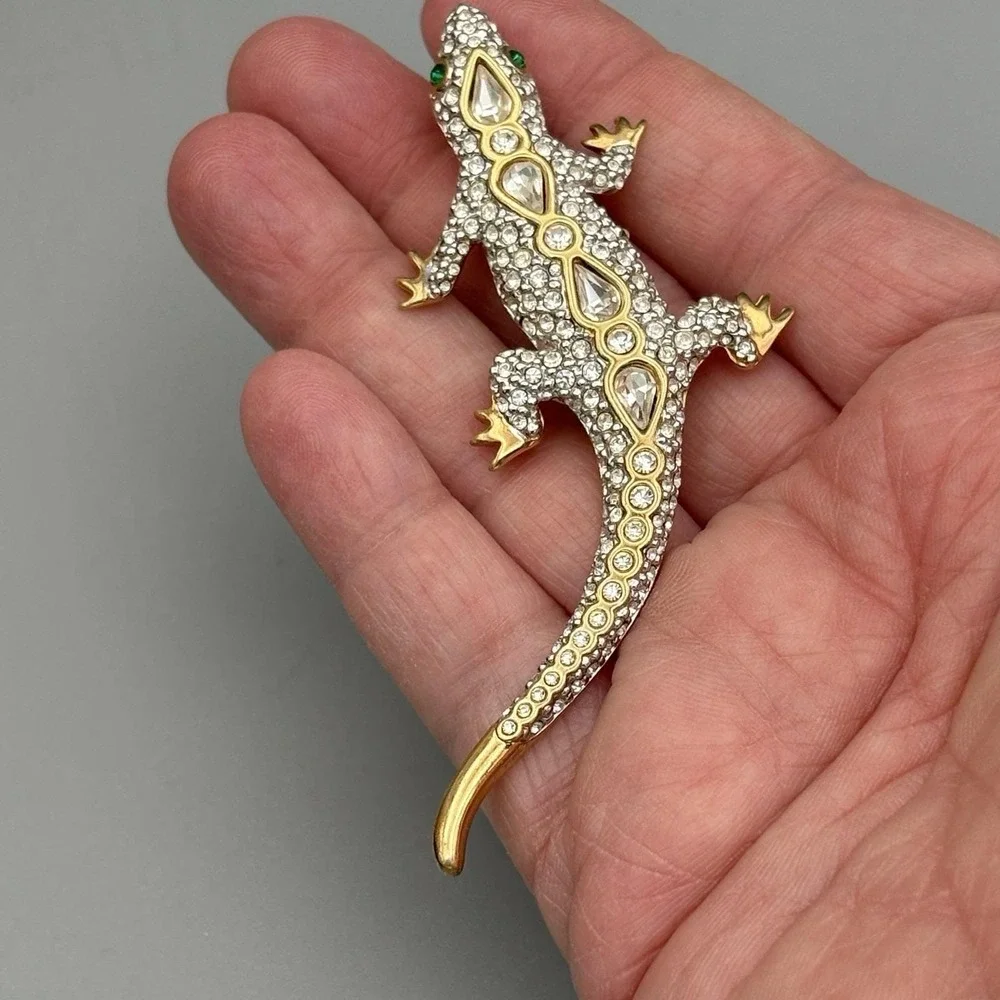 Vintage SAL Swarovski Lizard Brooch Pin Diamante Rhinestone Jeweled Salamander